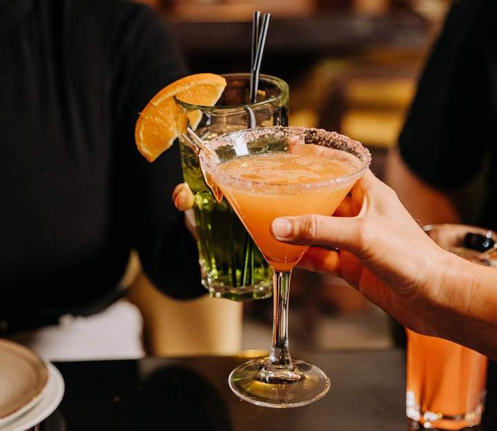 Bartending Classes That Equip You for Success Behind the Bar!